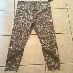 NWT Under Armour leggings